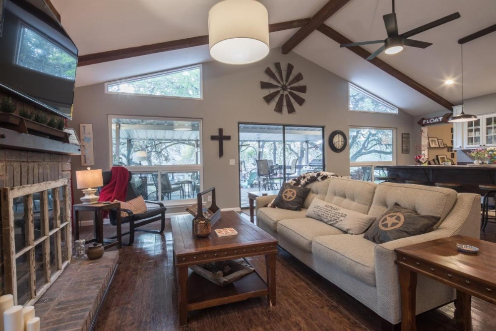 Honey Haus on the Horseshoe Home